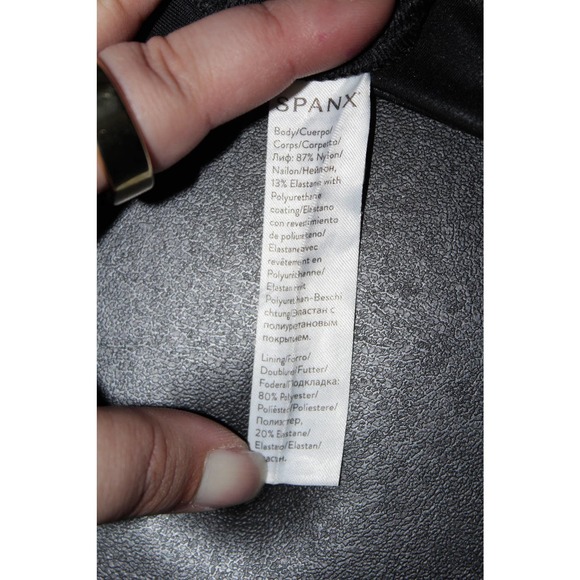 Women's Spanx Black Faux Leather Athletic Full Length Leggings Yoga Pants Size S - Picture 5 of 7